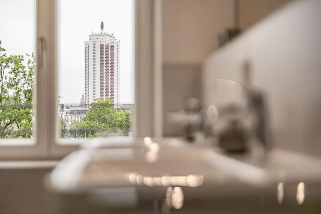Stylisches Zentrales City-Apartment Mit 2 Balkonen Leipzig Exteriör bild