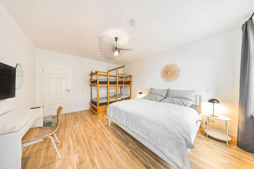 Stylisches Zentrales City-Apartment Mit 2 Balkonen Leipzig Exteriör bild