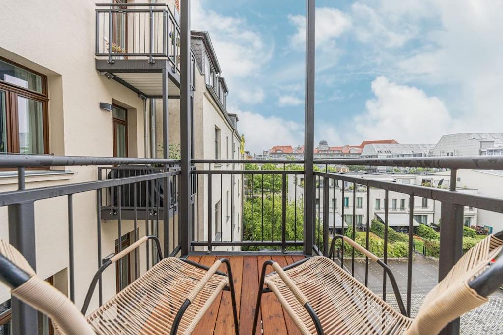 Stylisches Zentrales City-Apartment Mit 2 Balkonen Leipzig Exteriör bild